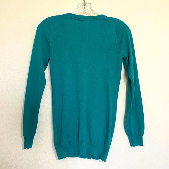 Teal, fitted cardigan with gold buttons - Picture 5 of 5